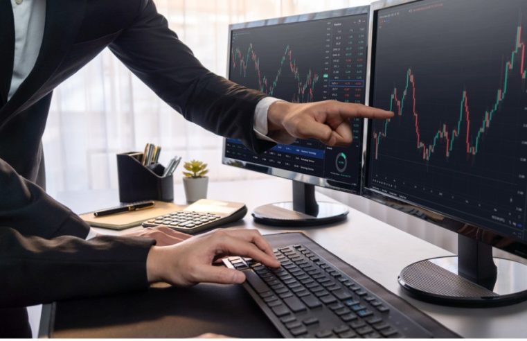 Why Serious Traders Combine VPS Hosting with MetaTrader 5