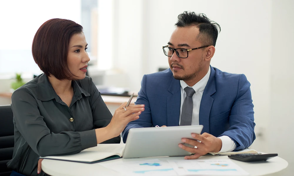 How Salaried vs Self-Employed Applicants Are Treated for Debt Consolidation Loans